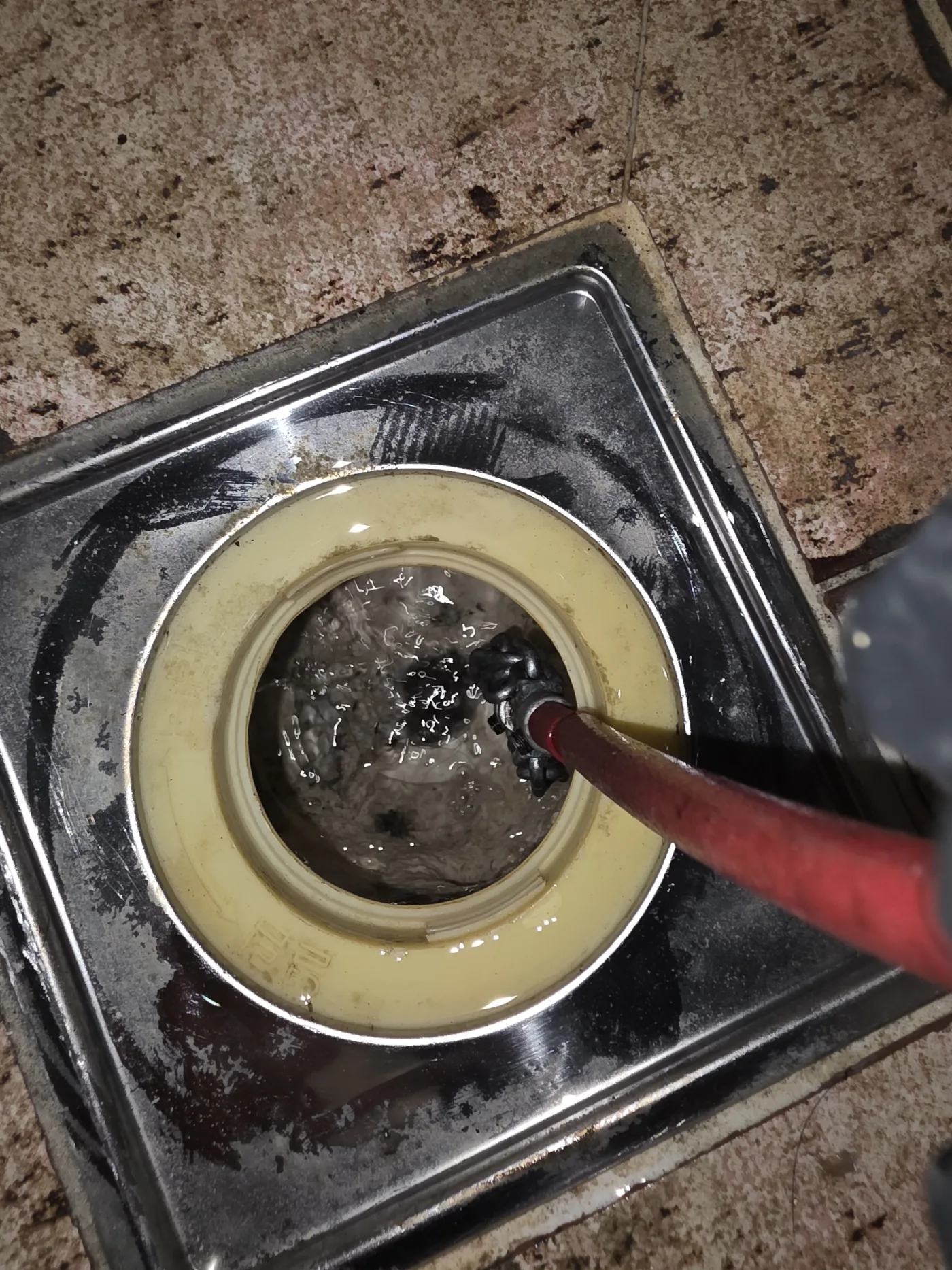 일산서구 화장실 배관막힘 일산 하수구막힘 일산서구 상가 화장실 배관막힘 작업 전